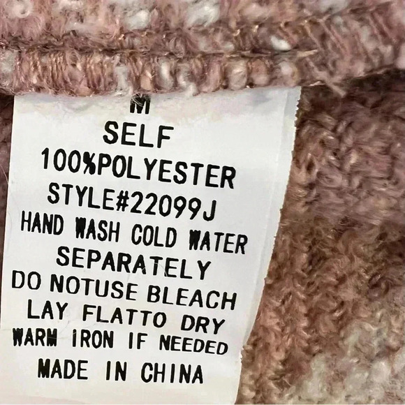 Blue B Med plaid shacket boucle pink/white/cream snap button front top pockets - Picture 5 of 7